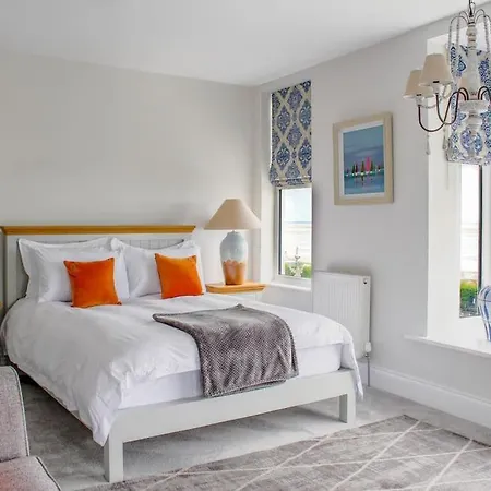 Seafront Apartment With Stunning Views Cleethorpes Buitenkant foto