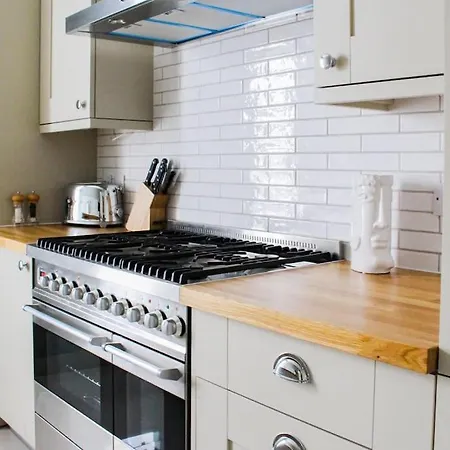 Seafront Apartment With Stunning Views Cleethorpes Buitenkant foto
